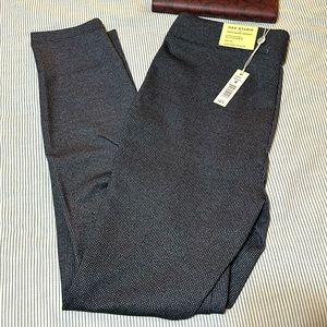 Max Studio High Wait Skinny Leggings